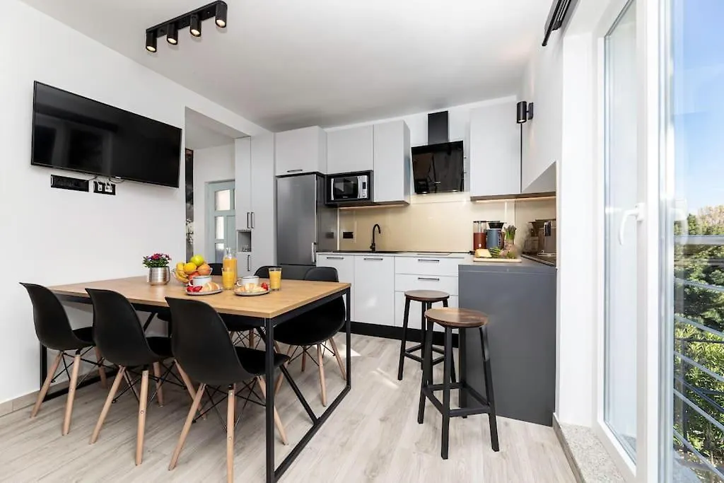 アパート Apartman Milazzi, Fully Air-Conditioned バスカ